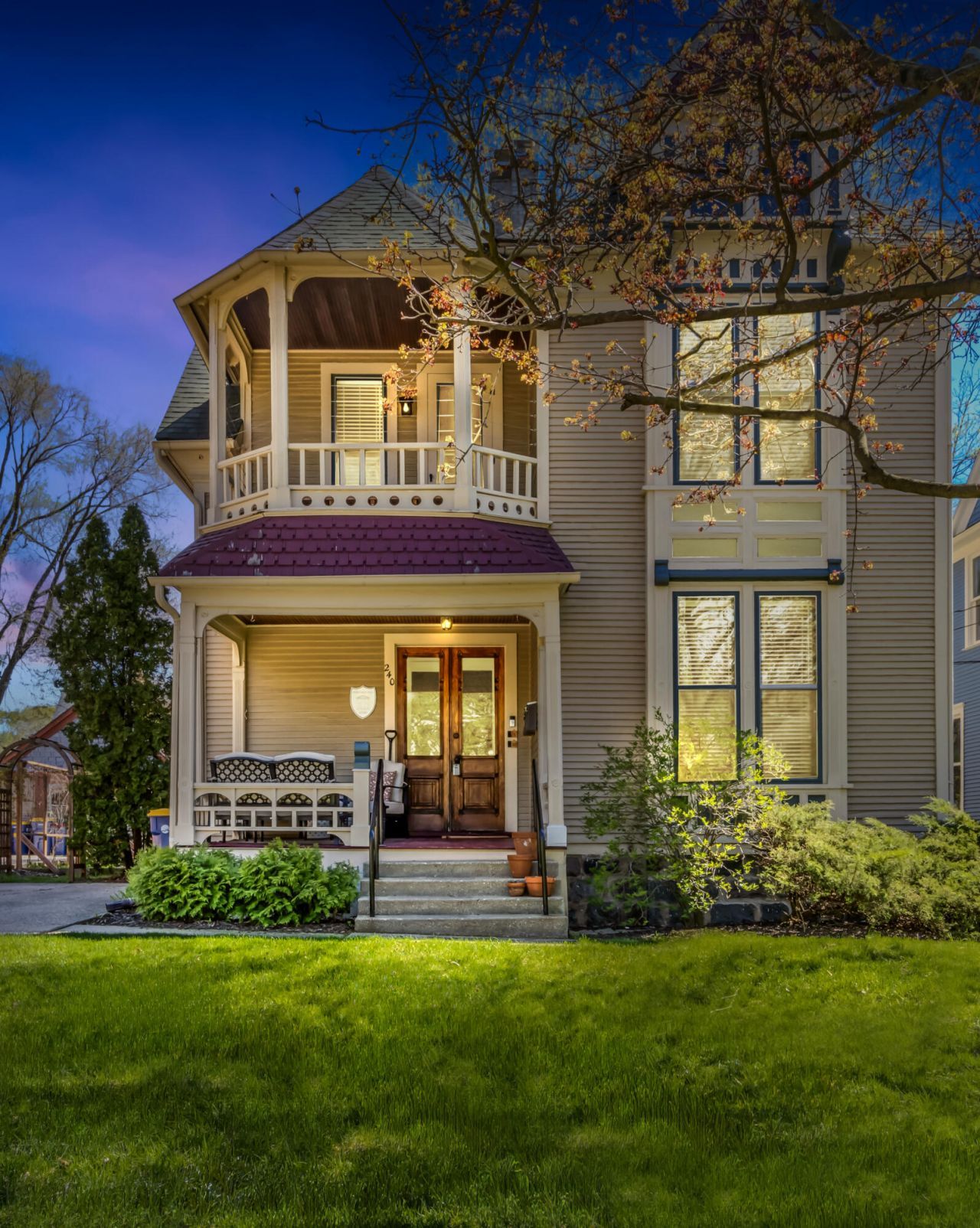 240 Union Avenue Se, Grand Rapids, MI 49503 Main Photo