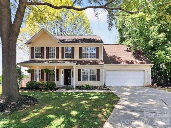 9715 Castle Terrace Court, Charlotte, NC 28215