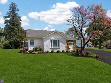 1018 VALLEYBROOK ROAD, GARNET VALLEY, PA 19060