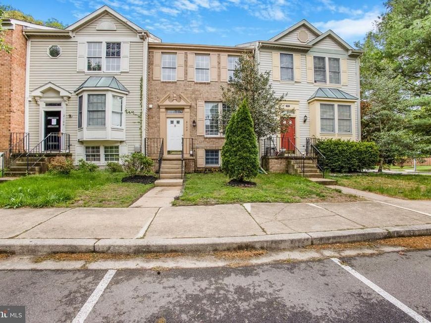 2102 Commissary Circle, Odenton, MD 21113 Main Photo