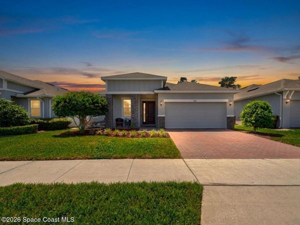 984 Jetway Street, Orange City, FL 32763