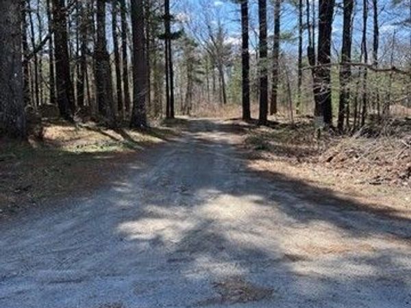 235 Yew, Douglas, MA 01516