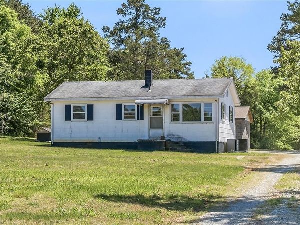 1422 Fitch Street, Yanceyville, NC 27379