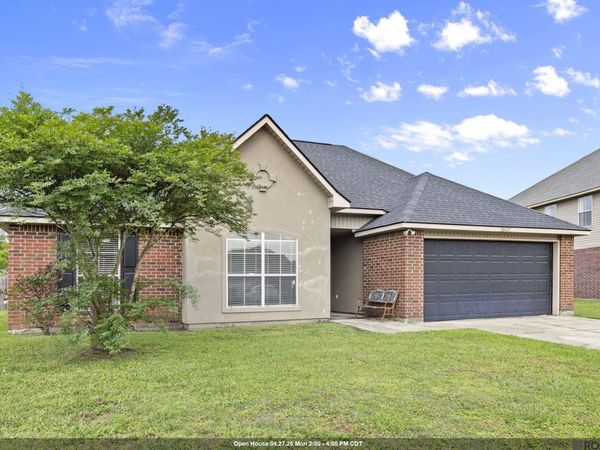 38437 Highland Terrace Ave, Watson, LA 70706