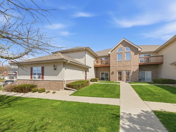 1010 Parkview Drive, Unit 3, Milton, WI 53563