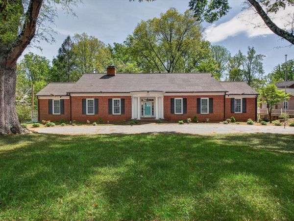 1233 Sam Lions TRL , Martinsville, VA 24112