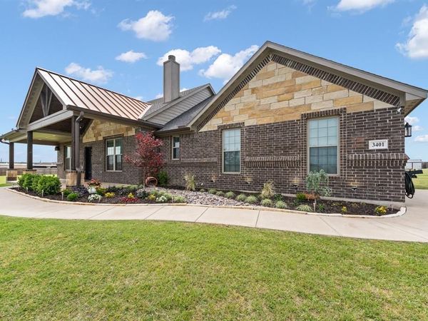 3401 Chinaberry Lane, Joshua, TX 76058