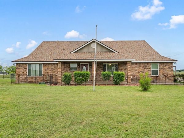 216 Monument Trail, Lorena, TX 76655