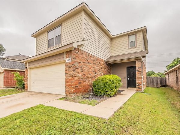 11616 Bobcat Drive, Fort Worth, TX 76244