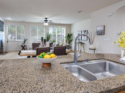 7146 Claremont Cir, Roseville, CA 95678 Photo