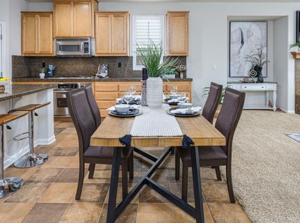 7146 Claremont Cir, Roseville, CA 95678 Photo
