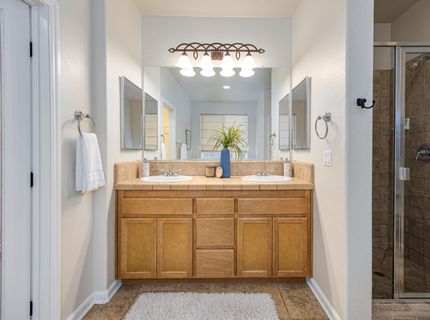 7146 Claremont Cir, Roseville, CA 95678 Photo