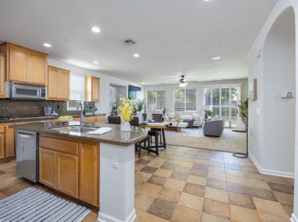 7146 Claremont Cir, Roseville, CA 95678 Photo