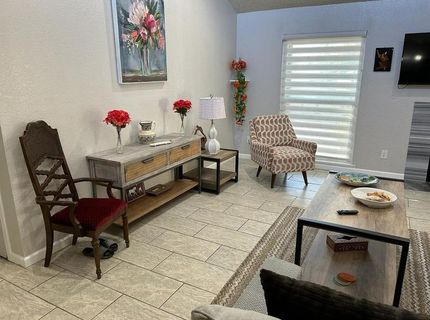 7283 Florin Mall Dr #5, Unit 5, Sacramento, CA 95823 Photo