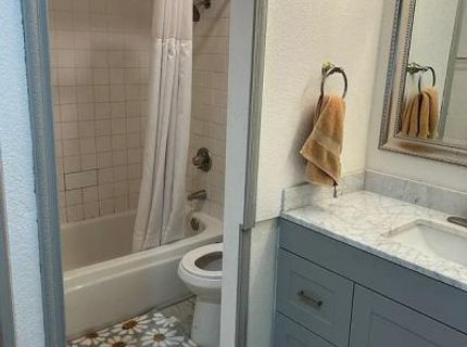 7283 Florin Mall Dr #5, Unit 5, Sacramento, CA 95823 Photo