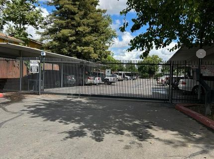 7283 Florin Mall Dr #5, Unit 5, Sacramento, CA 95823 Photo