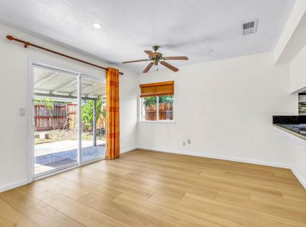 8104 Port Royale Way, Sacramento, CA 95823 Photo