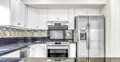 8104 Port Royale Way, Sacramento, CA 95823 Photo