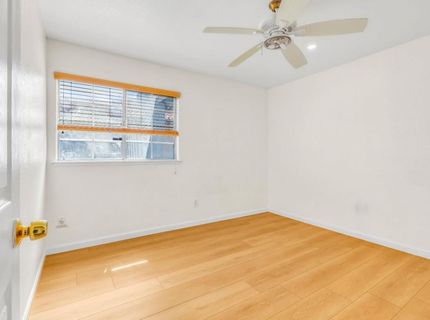 8104 Port Royale Way, Sacramento, CA 95823 Photo