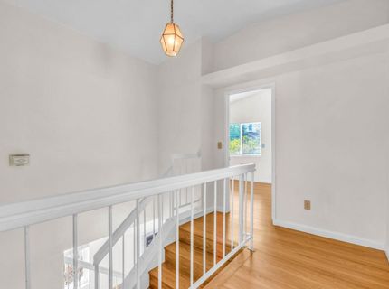 8104 Port Royale Way, Sacramento, CA 95823 Photo