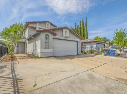 8104 Port Royale Way, Sacramento, CA 95823 Photo