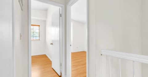 8104 Port Royale Way, Sacramento, CA 95823 Photo