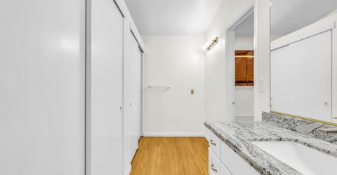 8104 Port Royale Way, Sacramento, CA 95823 Photo