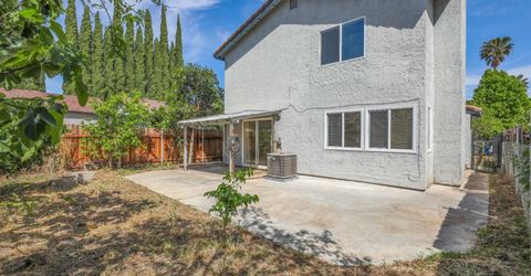 8104 Port Royale Way, Sacramento, CA 95823 Photo