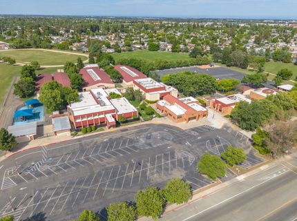 8104 Port Royale Way, Sacramento, CA 95823 Photo