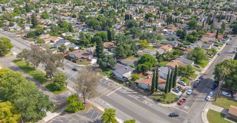 8104 Port Royale Way, Sacramento, CA 95823 Photo