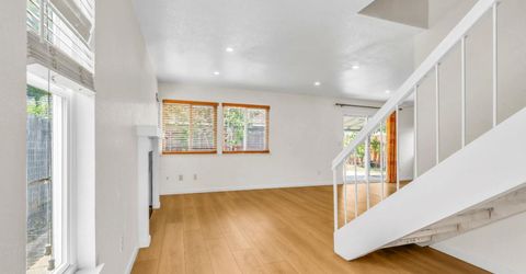 8104 Port Royale Way, Sacramento, CA 95823 Photo