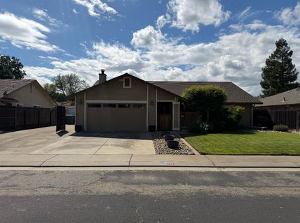 1375 Briarwood Ave, Escalon, CA 95320 Photo