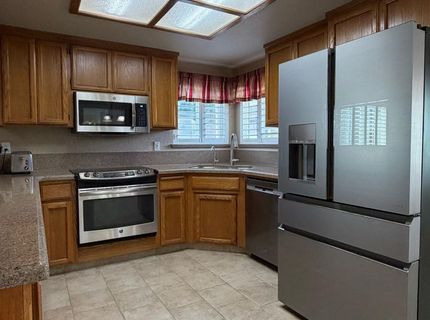 1375 Briarwood Ave, Escalon, CA 95320 Photo