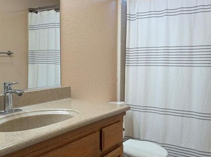 1375 Briarwood Ave, Escalon, CA 95320 Photo