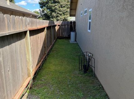 1375 Briarwood Ave, Escalon, CA 95320 Photo