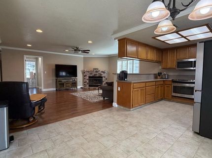1375 Briarwood Ave, Escalon, CA 95320 Photo