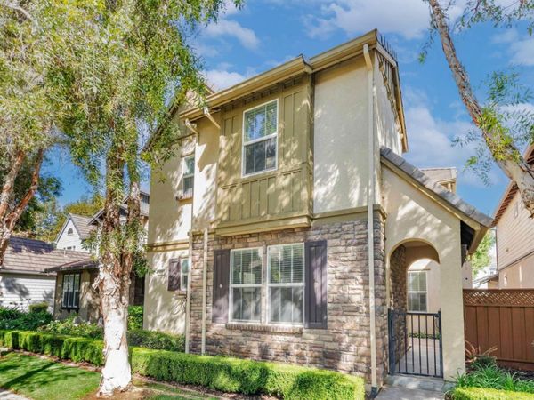 180 W Erics Way, Mountain House, CA 95391