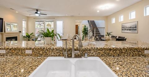180 W Erics Way, Mountain House, CA 95391 Photo