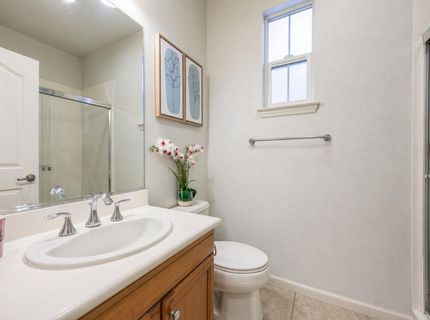 180 W Erics Way, Mountain House, CA 95391 Photo