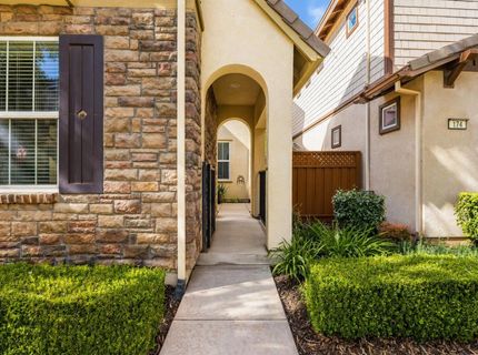 180 W Erics Way, Mountain House, CA 95391 Photo