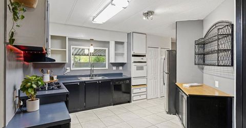 16 Carrie Ann Ln, Penn Valley, CA 95946 Photo