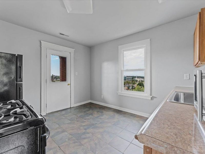 5101 Montgomery Road, Norwood, OH 45212 Photo 6