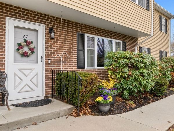 67 Cynthia Ln, Unit 67, Amesbury, MA 01913