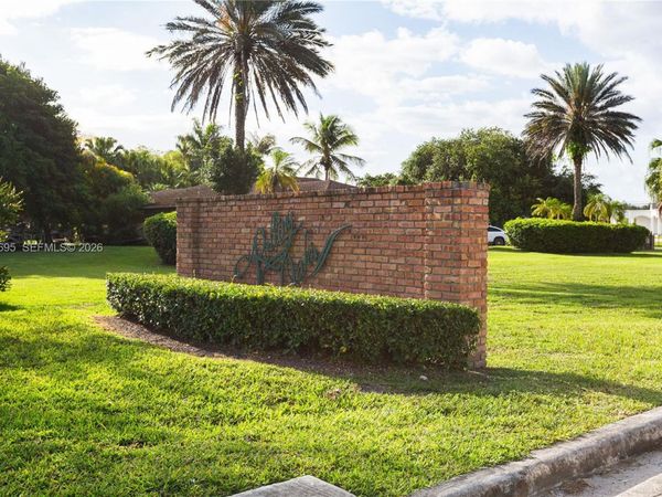 18100 SW 70th Pl , Southwest Ranches, FL 33331