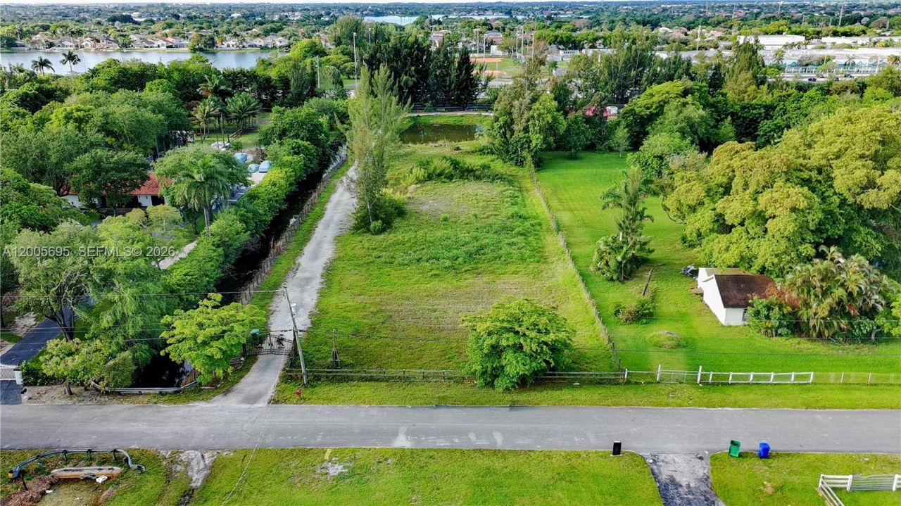 18100 SW 70th Pl, Southwest Ranches, FL 33331 Photo