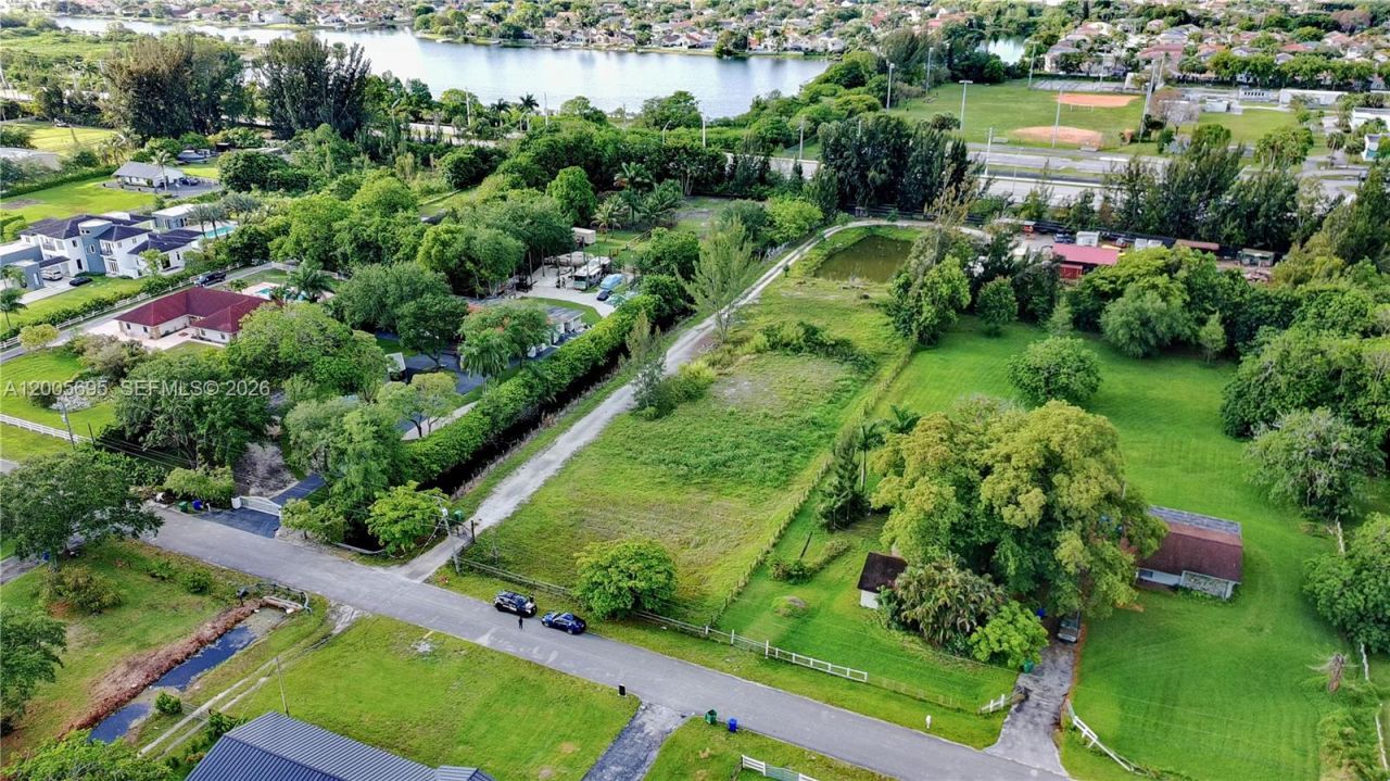 18100 SW 70th Pl, Southwest Ranches, FL 33331 Photo