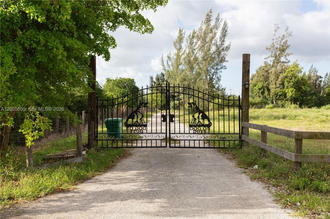 18100 SW 70th Pl, Southwest Ranches, FL 33331 Photo