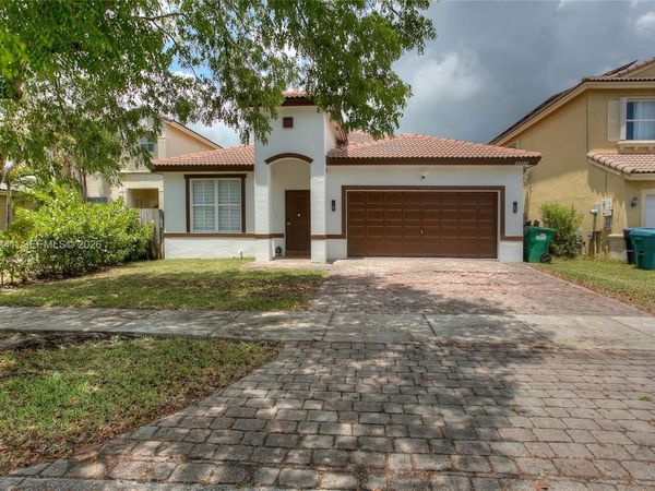 23922 SW 108th Ave , Homestead, FL 33032