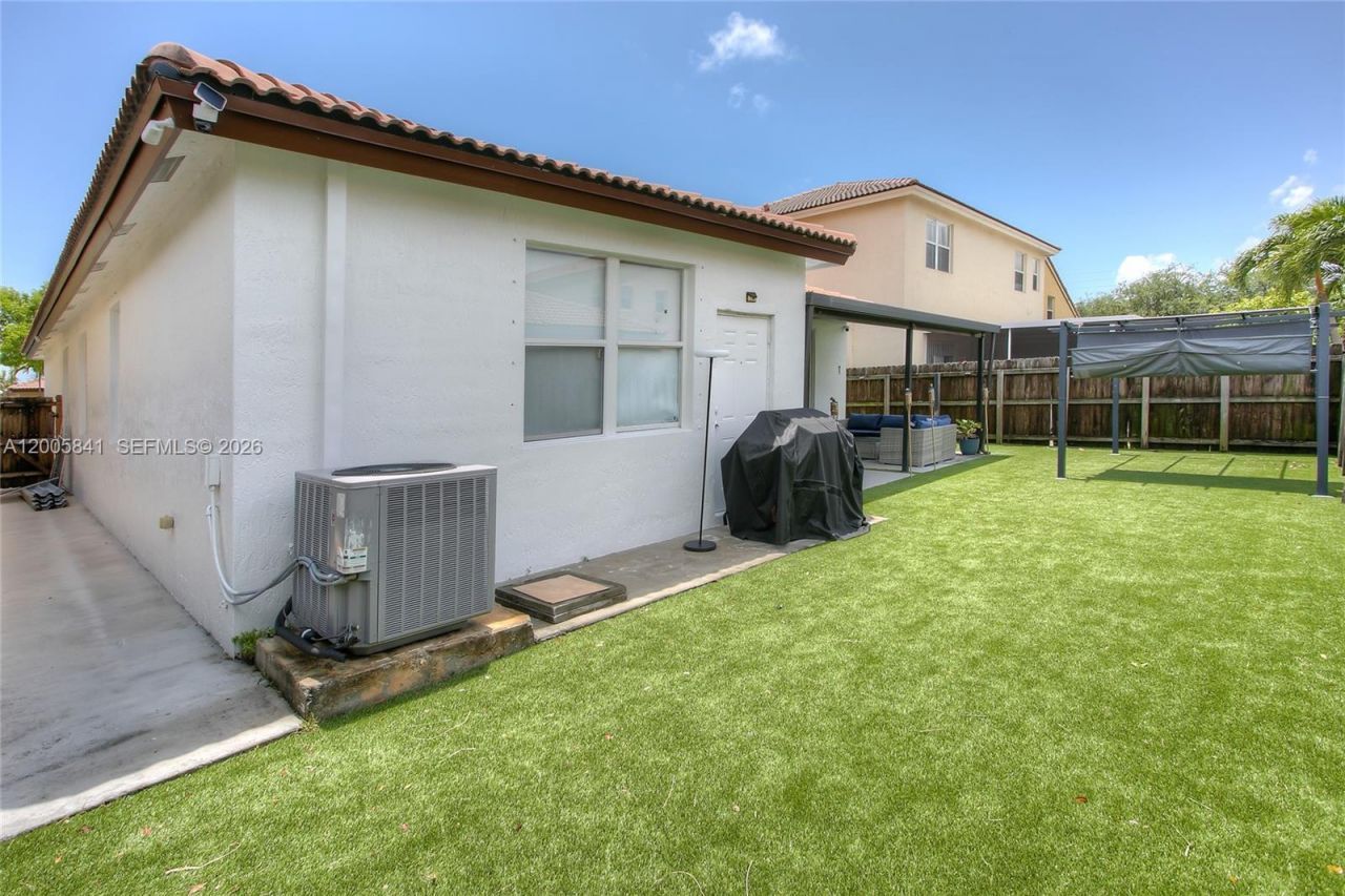 23922 SW 108th Ave, Homestead, FL 33032 Photo