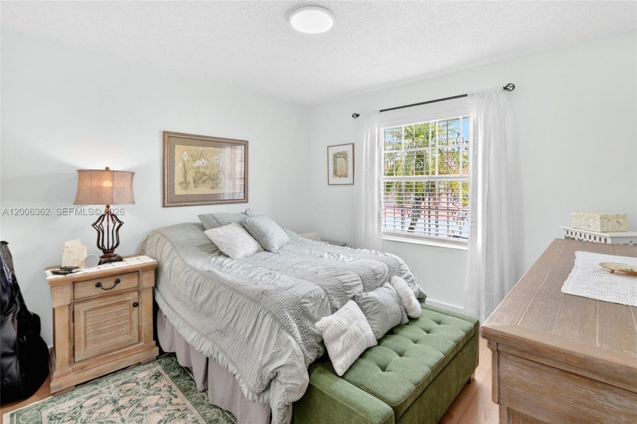 2238 W 74th Ter , Unit 39C, Hialeah, FL 33016 Photo